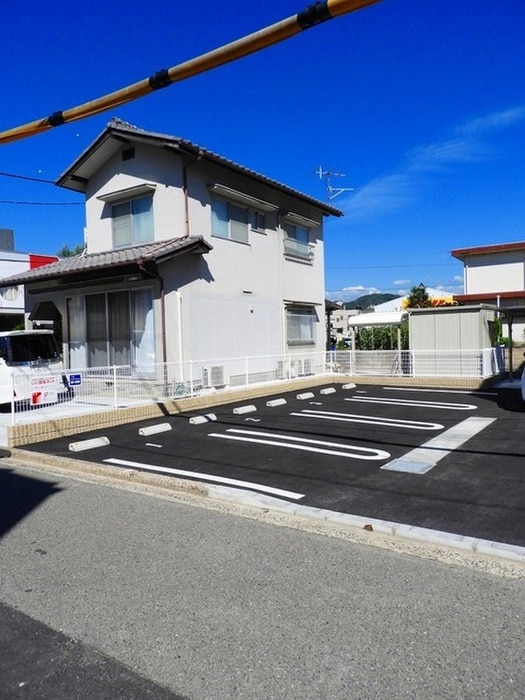 駐車場 プレミールA