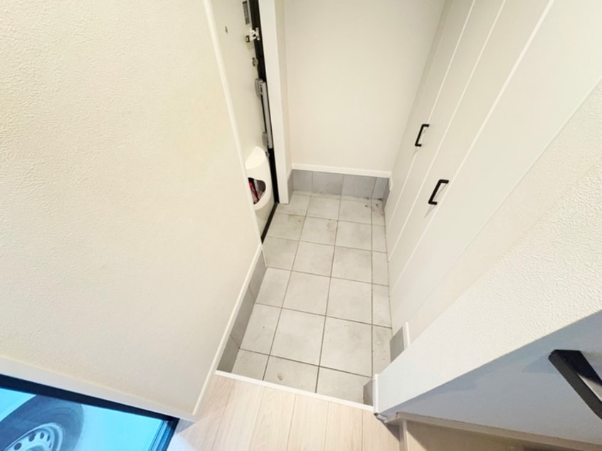 玄関 ソラーナ横川