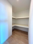 収納 ｳﾞｪﾙﾃﾞｨ･ｻﾞ･ﾀﾜｰ宇品（１７０４）