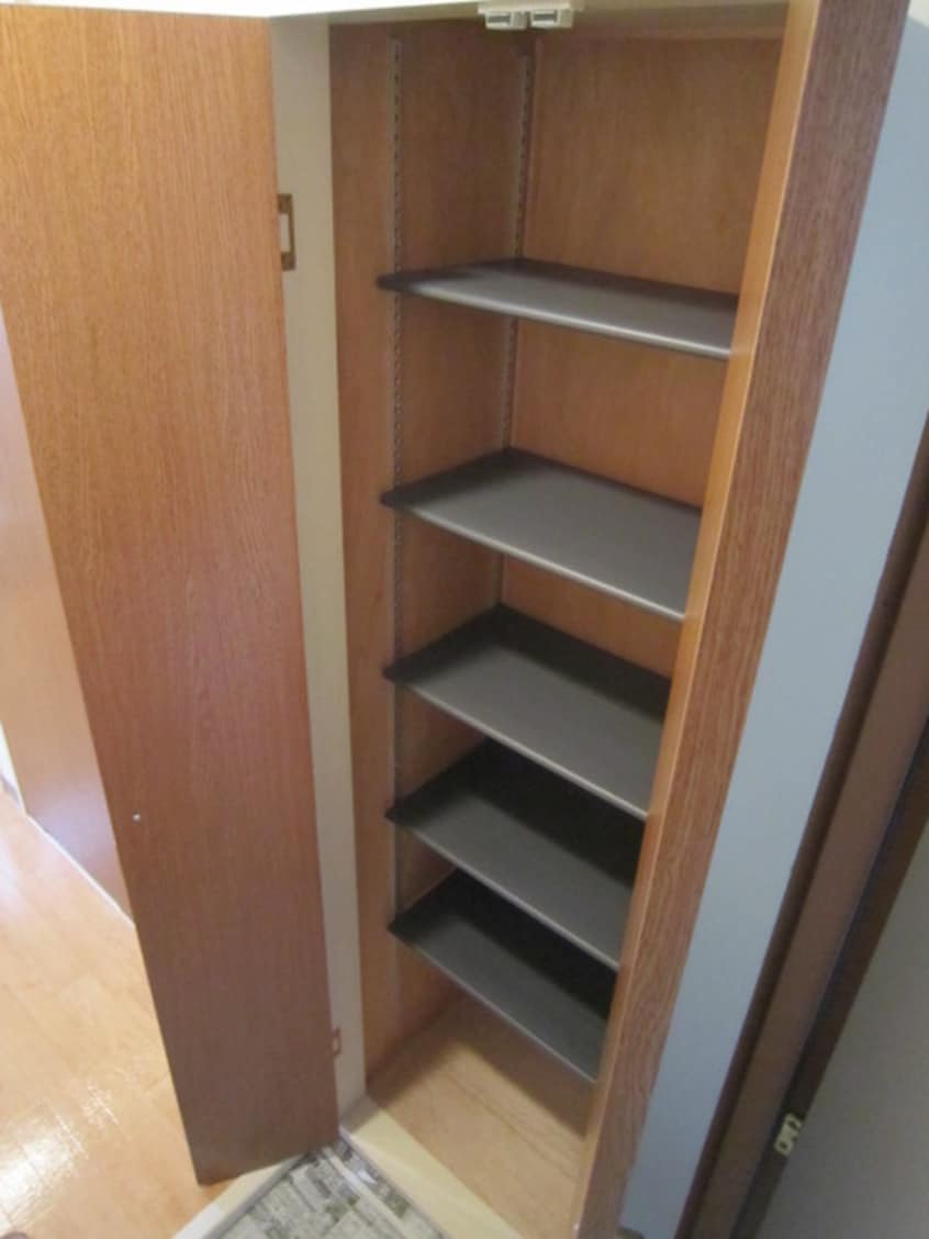 靴箱 オプレ横川