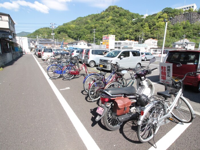 駐輪場 カーサ海田月見Ｍ－３