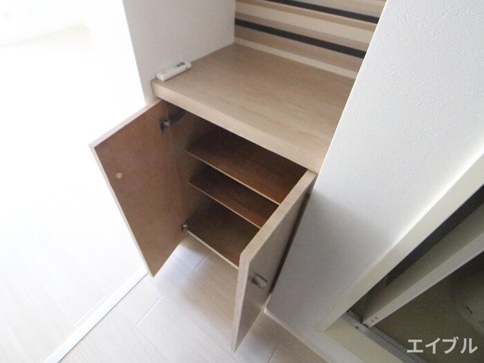 靴箱 ウエストコ－ト