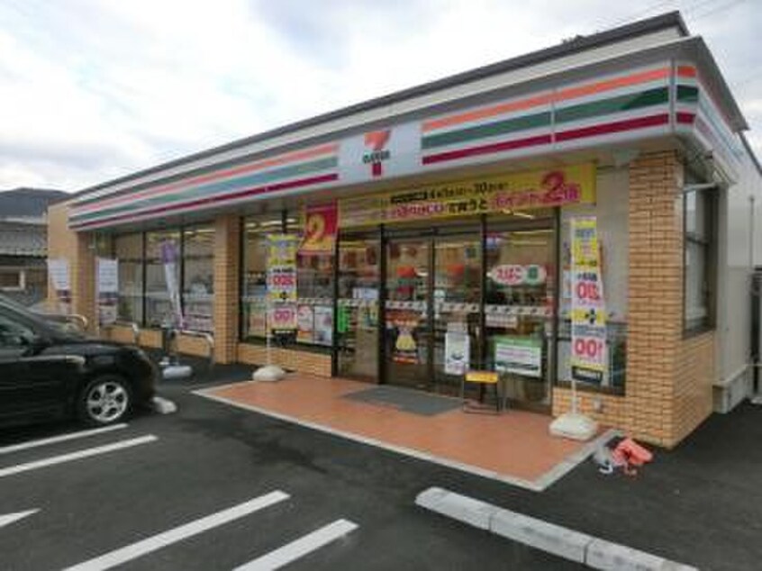 セブンイレブン(コンビニ)まで400m ウエストコ－ト