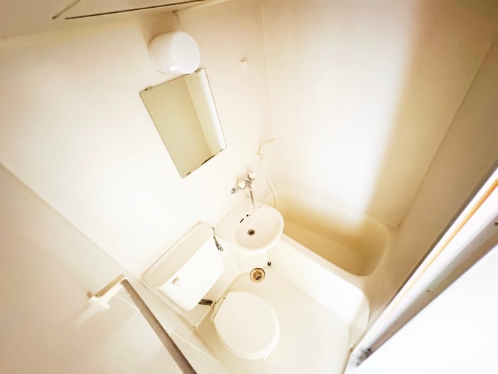 バス／シャワールーム等 リバ－ジュ山下