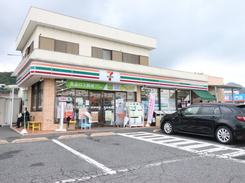 セブンイレブン(コンビニ)まで600m カーサ・ピアッツァ晴海