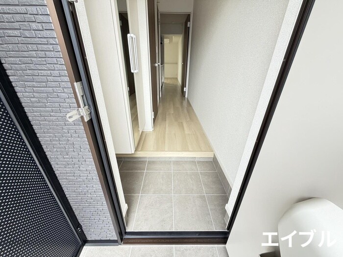 玄関 ララ・カッツェ・O