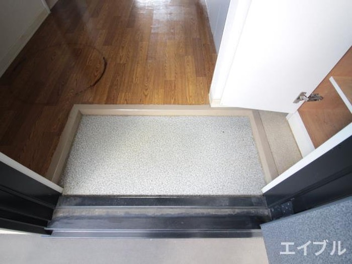 玄関 クレ－ル宮島口