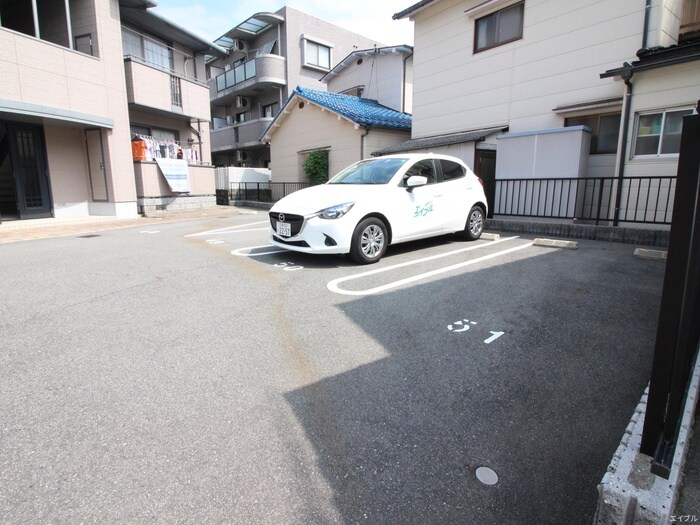 駐車場 グランシード西原A棟
