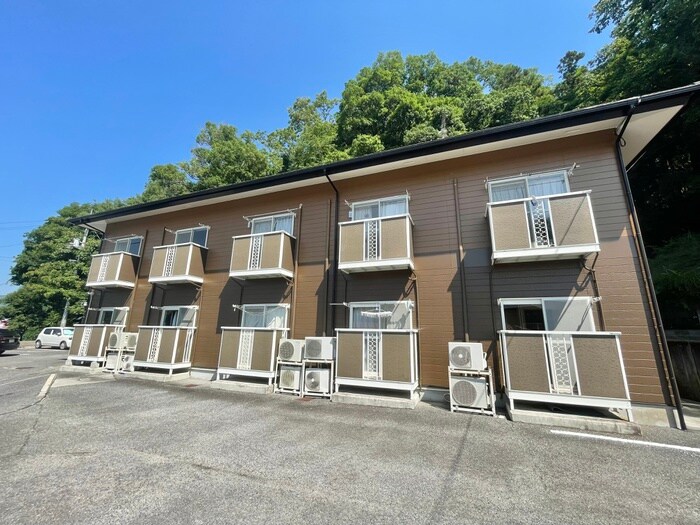 外観写真 ロイヤルヒルズ　Ａ棟