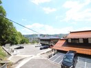 室内からの展望 ロイヤルヒルズ　Ａ棟