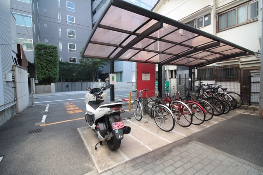 駐輪場 プチメゾンドゥ