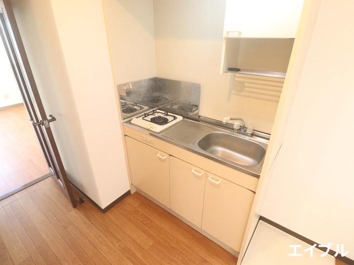 キッチン よしもとハイツ