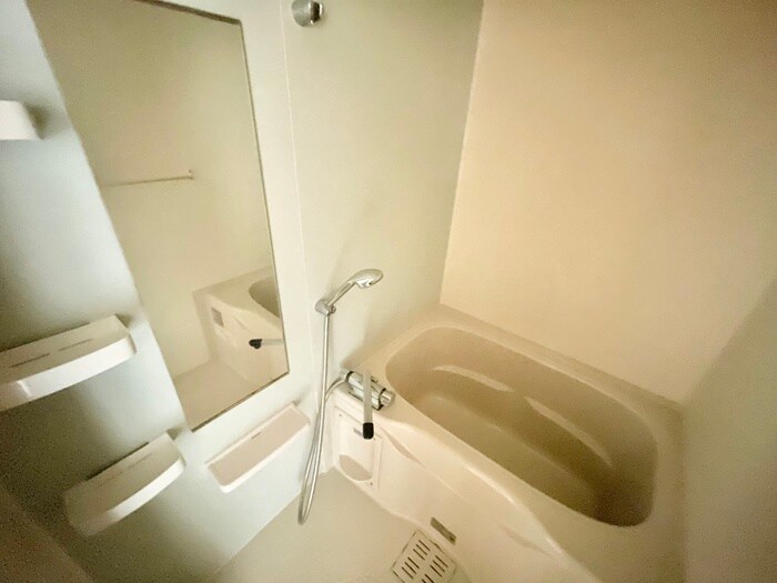 バス／シャワールーム等 ロード・クロサイト