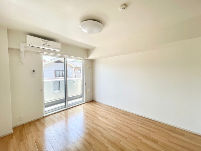 居室 ロード・クロサイト