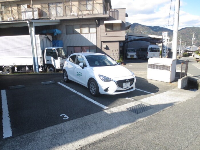 駐車場 ラフィネ安芸伍番館