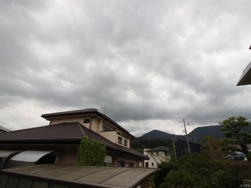 室内からの展望 ラフィネ安芸伍番館