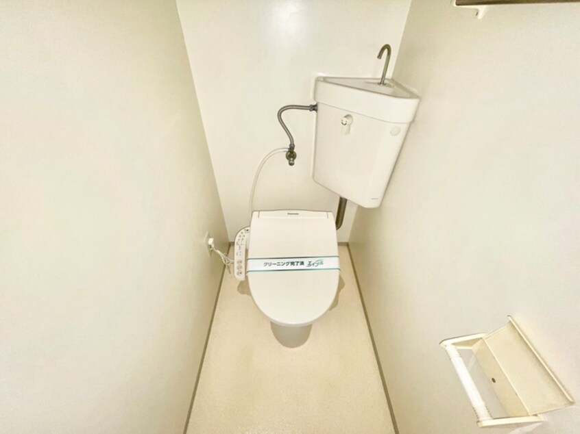 トイレ フルリ－ル沖西