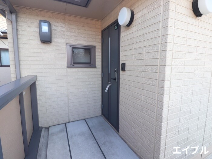 エントランス部分 プレミ－ル桜尾