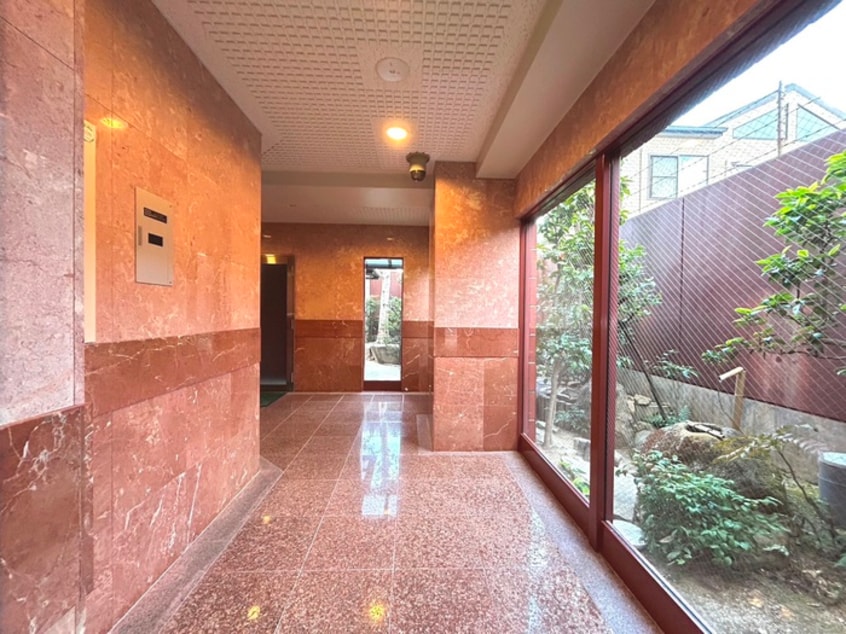 エントランス部分 ふじビル