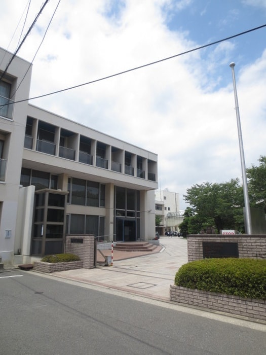 安田女子中学高等学校(中学校/中等教育学校)まで320m ふじビル