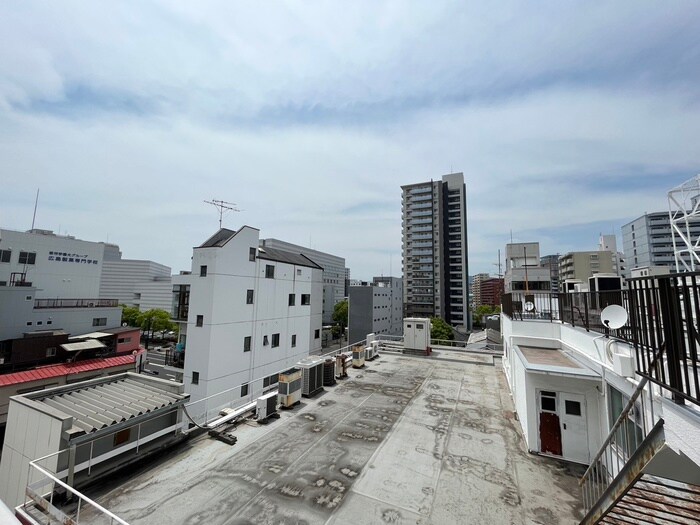 室内からの展望 水主町ビル