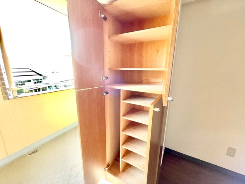 靴箱 エルマ－ナⅠ