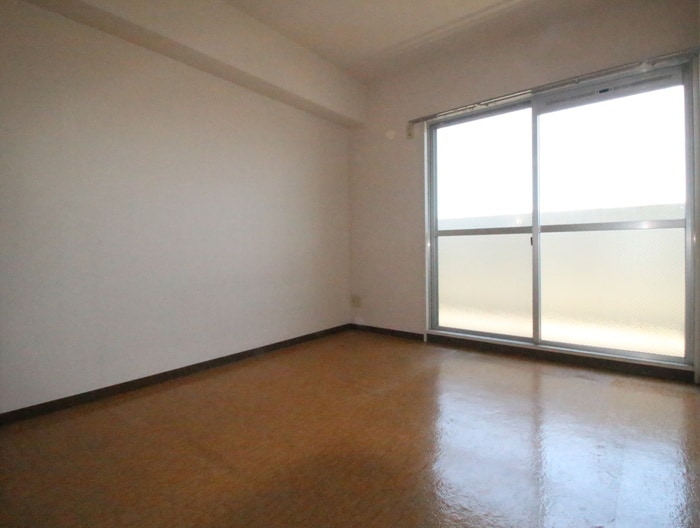 居室 アンシャンテ