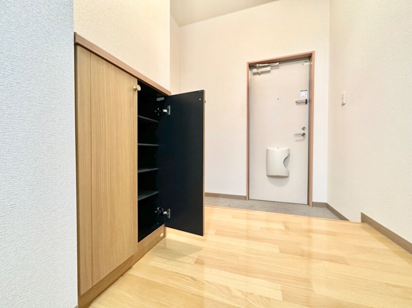 玄関 西本ビルⅡ