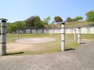 みどり坂中央公園(公園)まで1950m オ・ソレイユＡ棟