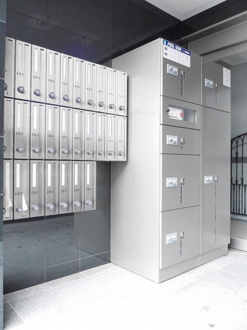 エントランス部分 カーサヴィオラ