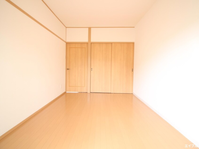 居室 平町マンション