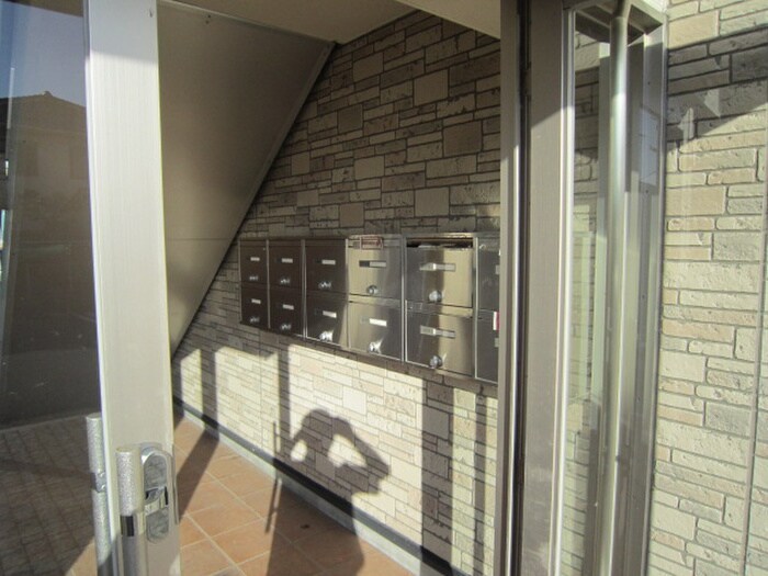 エントランス部分 グレイス貴船