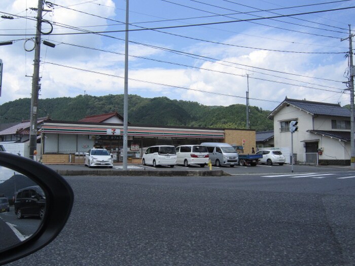 セブン-イレブン 広島八千代勝田店(コンビニ)まで9999m セイバリー　千代田A