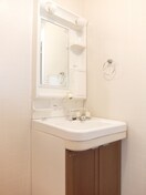 洗面 ルミエ－ル倉本