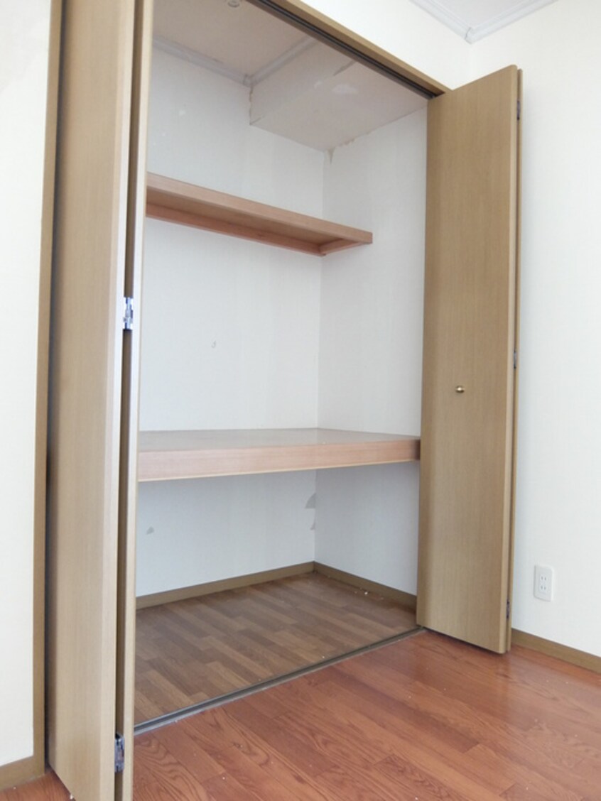 収納 ルミエ－ル倉本