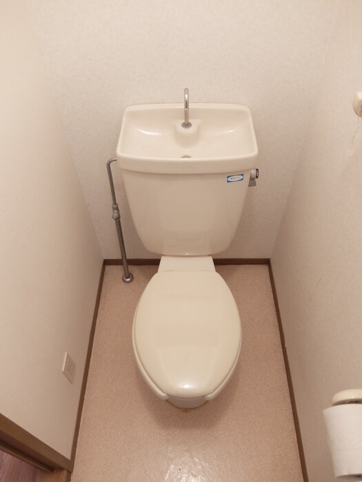 トイレ ルミエ－ル倉本