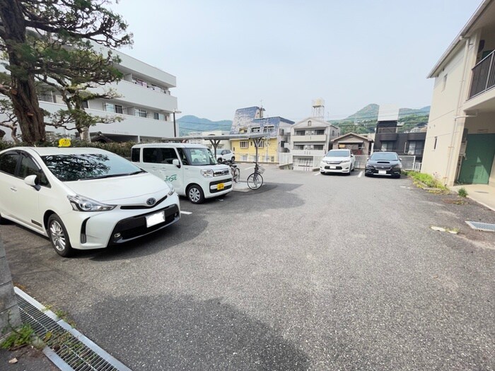 駐車場 横山ビル