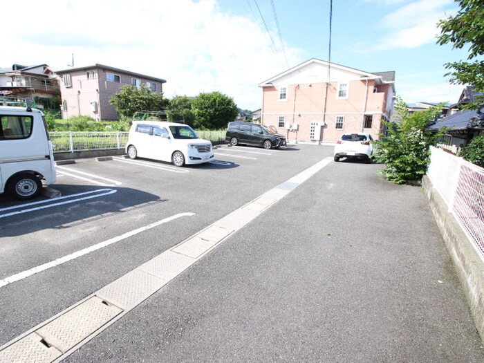 駐車場 サニーブリーズ五日市観音