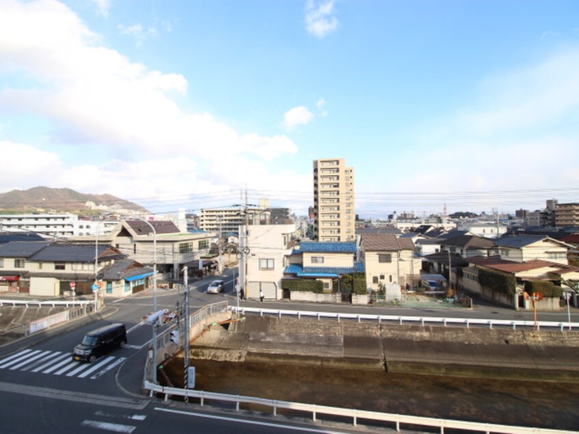 室内からの展望 松岡マンション