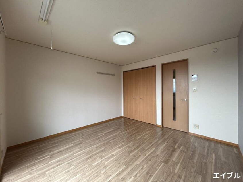 居室 セジュ－ルアンバタ