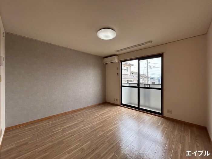 居室 セジュ－ルアンバタ