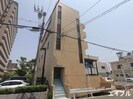 高津ビルの外観