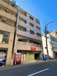 Ｔ．Ｓ志熊ビル