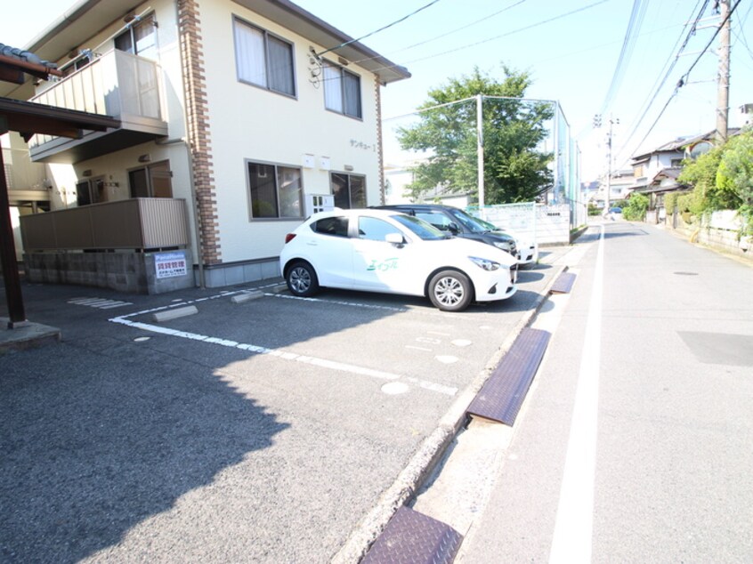 駐車場 サンキュウⅠ