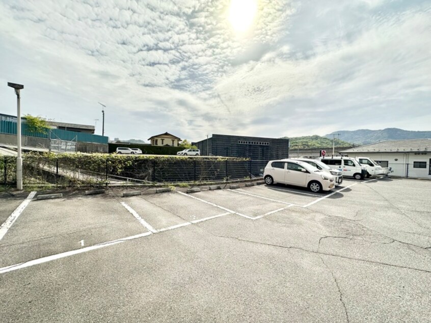 駐車場 レジデンス山崎