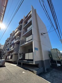 ＬＵＭＩＥＬＥ府中