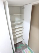 玄関 フルリール天満町