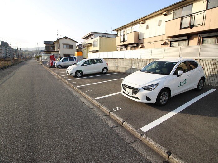 駐車場 サンビレッジ平野Ｂ棟