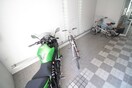 駐輪場 フロントビル千田