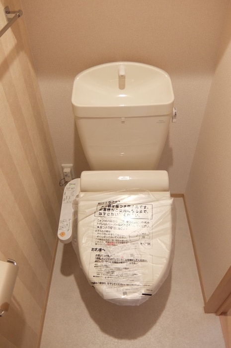 トイレ キャトルセゾン　Ｄ棟